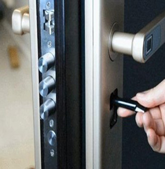 平阴开锁 平阴开锁公司开修指纹锁